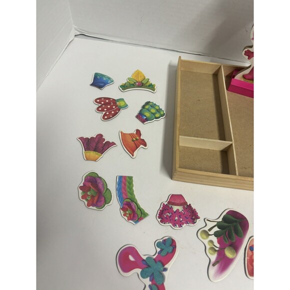 Dreamworks Trolls Poppy Magnetic Dress up Doll, Stand, Clothes, Case - Picture 2 of 8